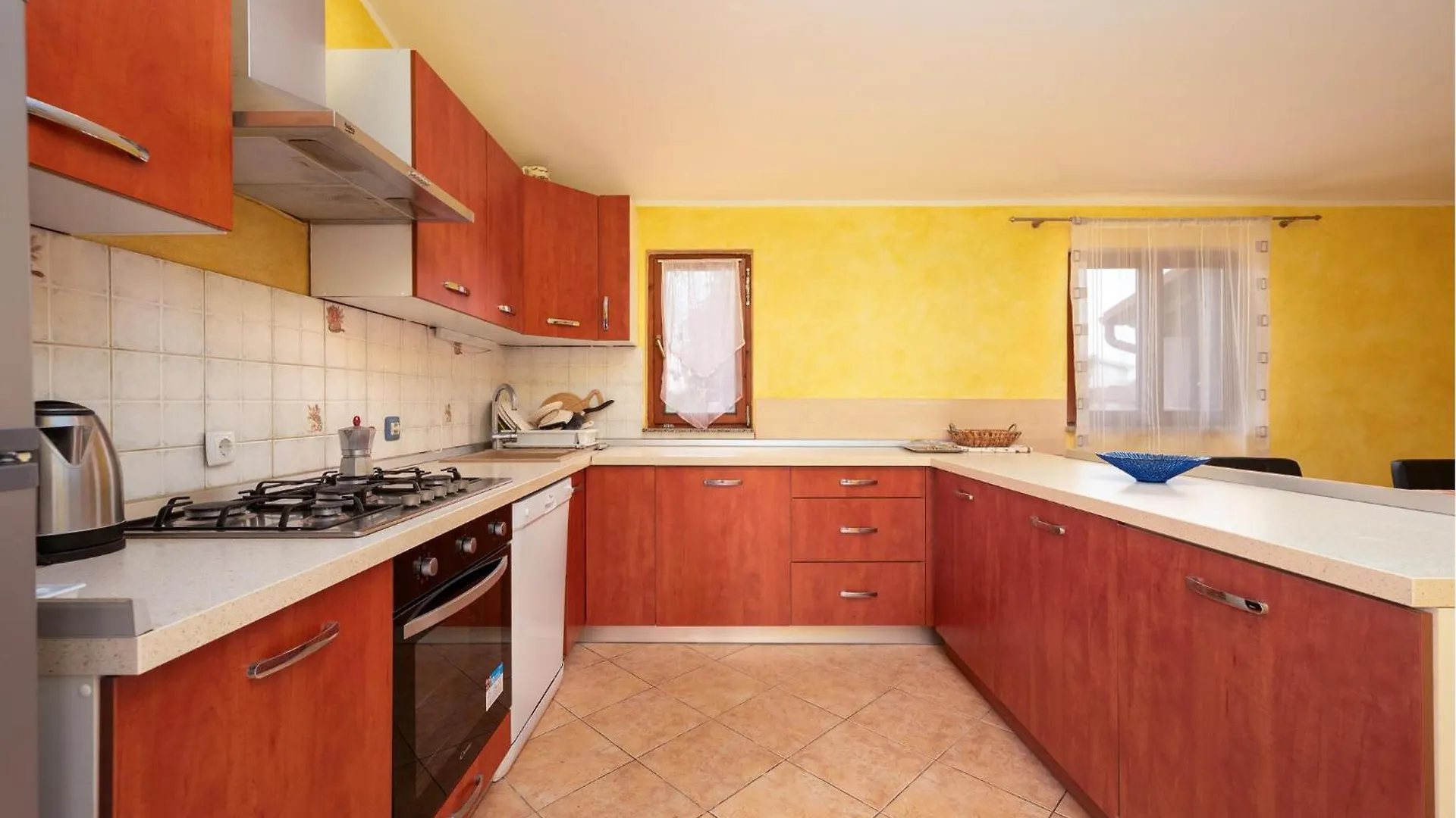 Awesome Apartment In Sisan With Kitchen Kroatien